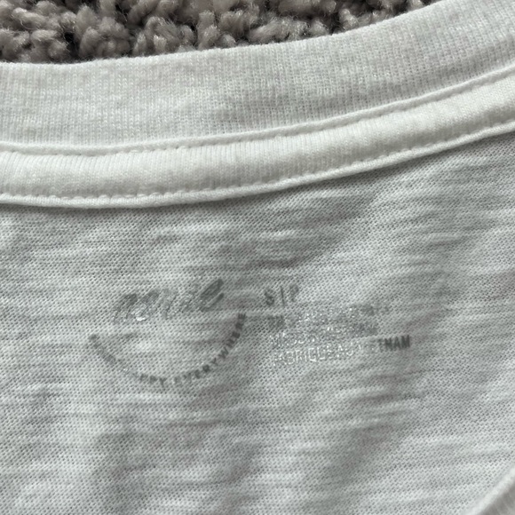 Aerie Crewneck baby T-shirt - Picture 5 of 6